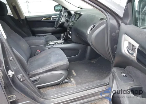 2013 Nissan Pathfinder Sv z USA, uszkodzony, nr VIN 5N1AR2MM4DC646130